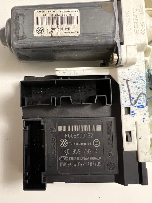 Motoras macara VW Golf 5