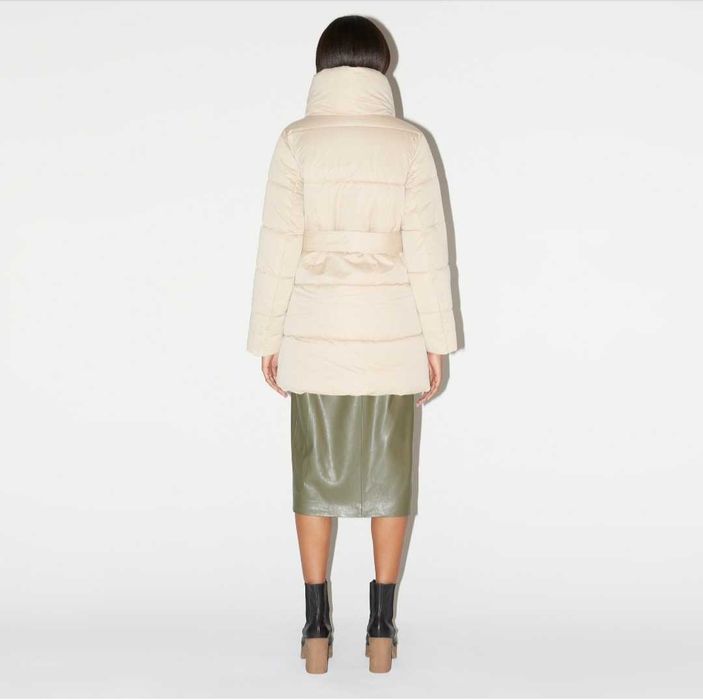 ПРОМО!!! Нова цена-120 лв.Ново! Дамско-пухено яке на марката Sisley.