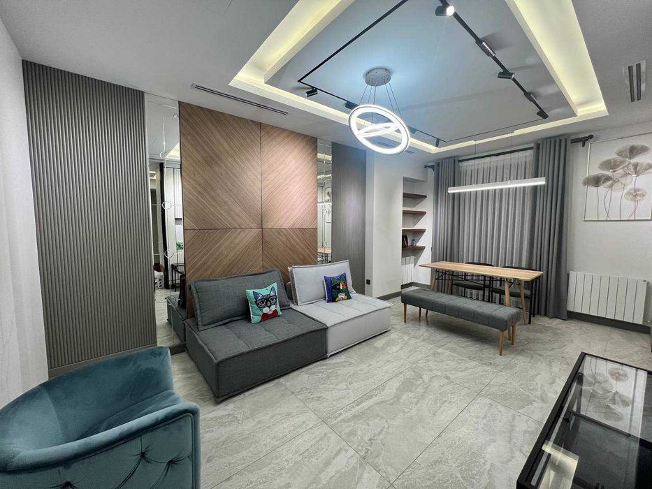 Сдаётся 2х ком-я квартира в Акай сити "Akay Sity"с утеплённой террасой