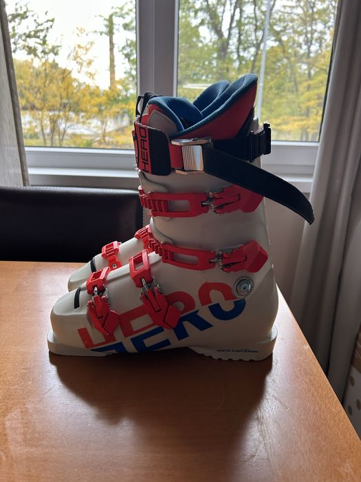 Ски обувки Rossignol Hero