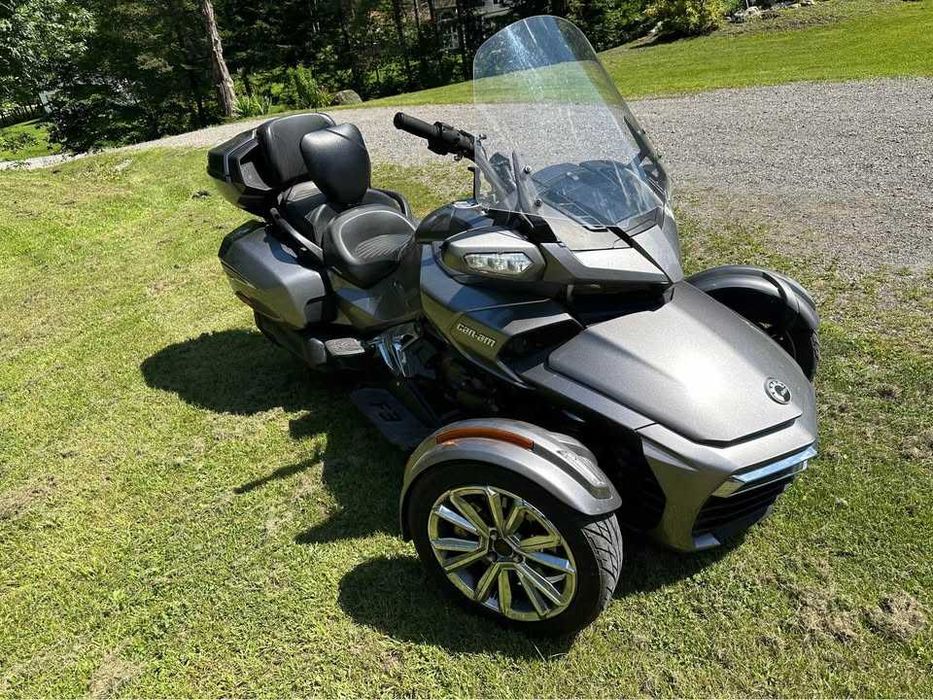can am spyder F3 2017
