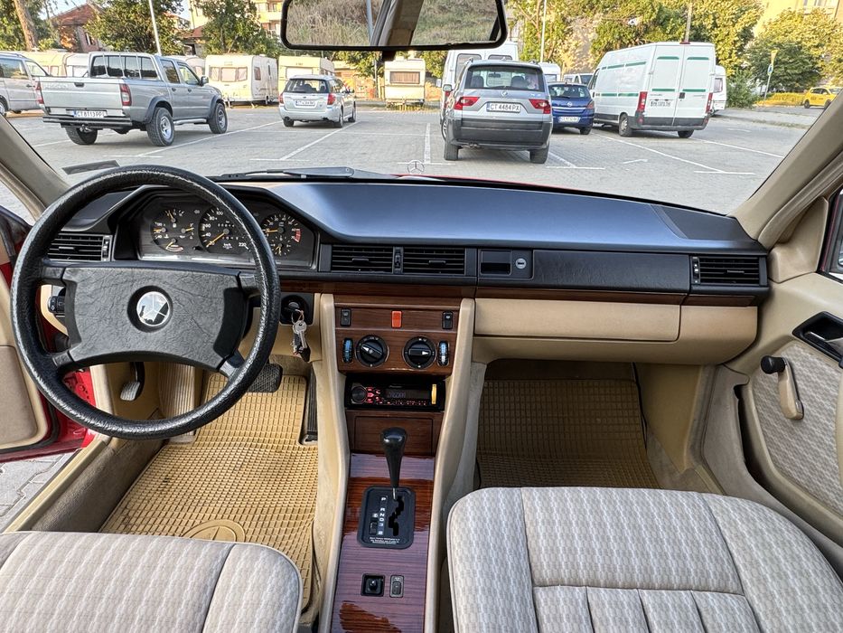 Продавам Мерцедес 124 Mercedes