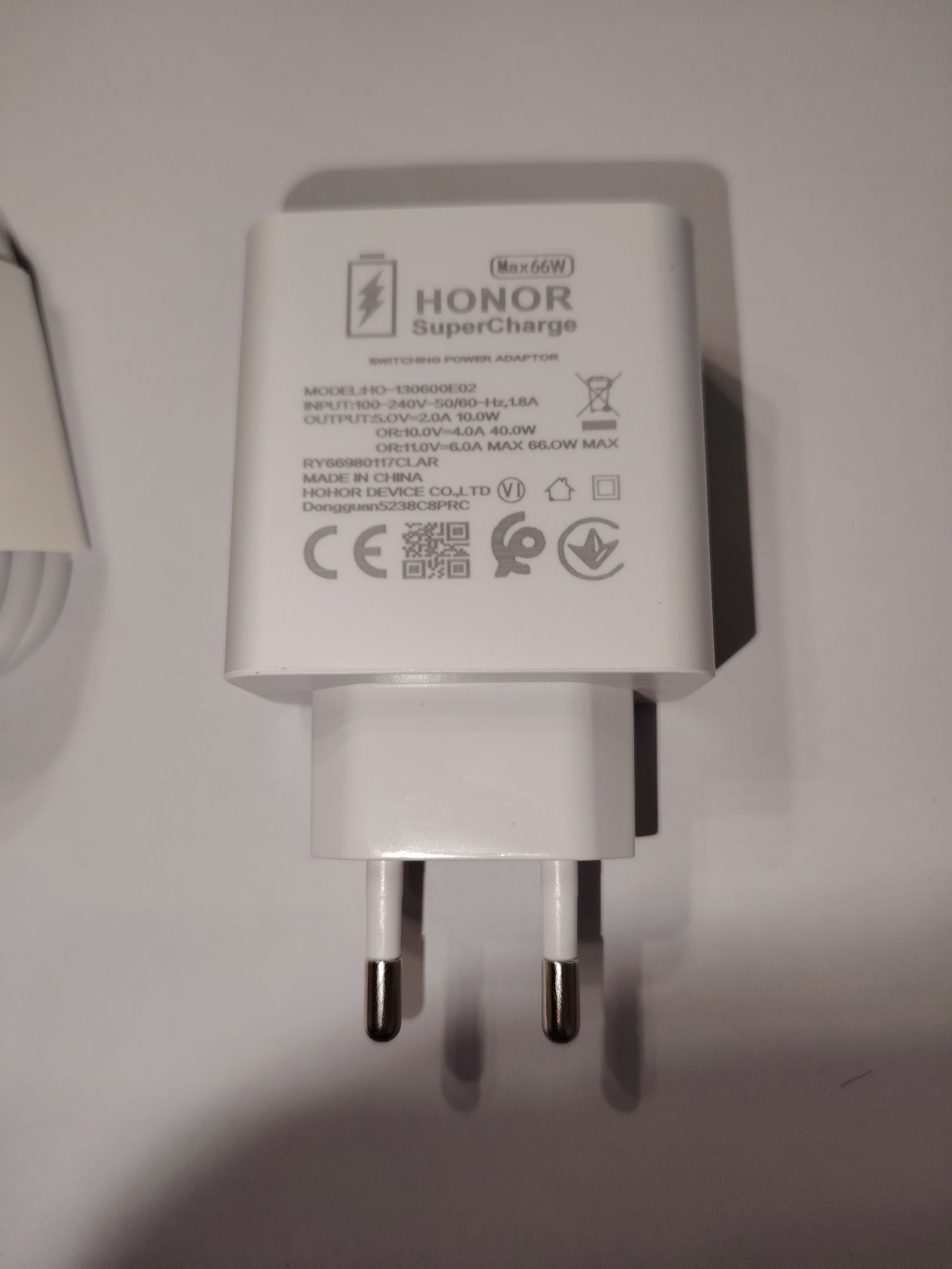 Оригинално зарядно  Honor 66w.