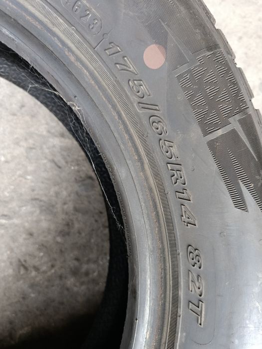 Зимни гуми -2023г./46с -14цола -175/65-1бр.-70лв."NEXEN"-като нови
