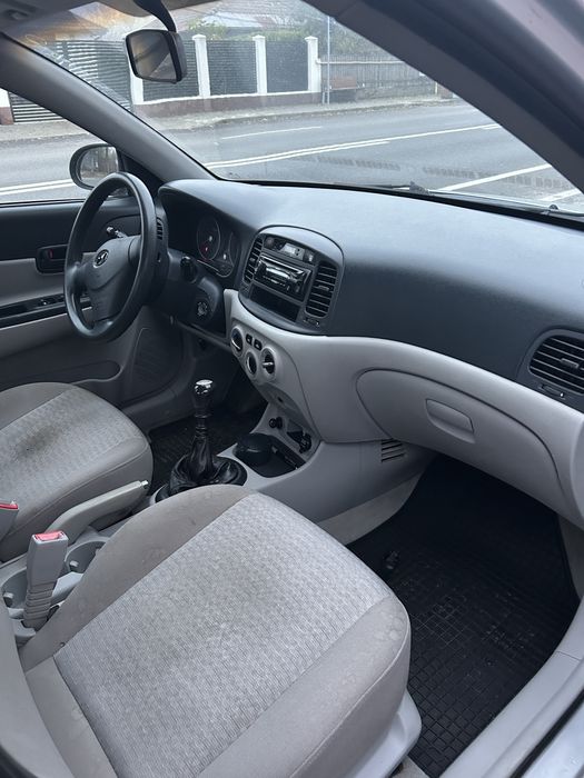 Hyundai Accent 1.6
