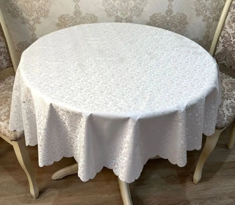 Скатерть на круглый стол клеёнка новая Россия 1м 35 см