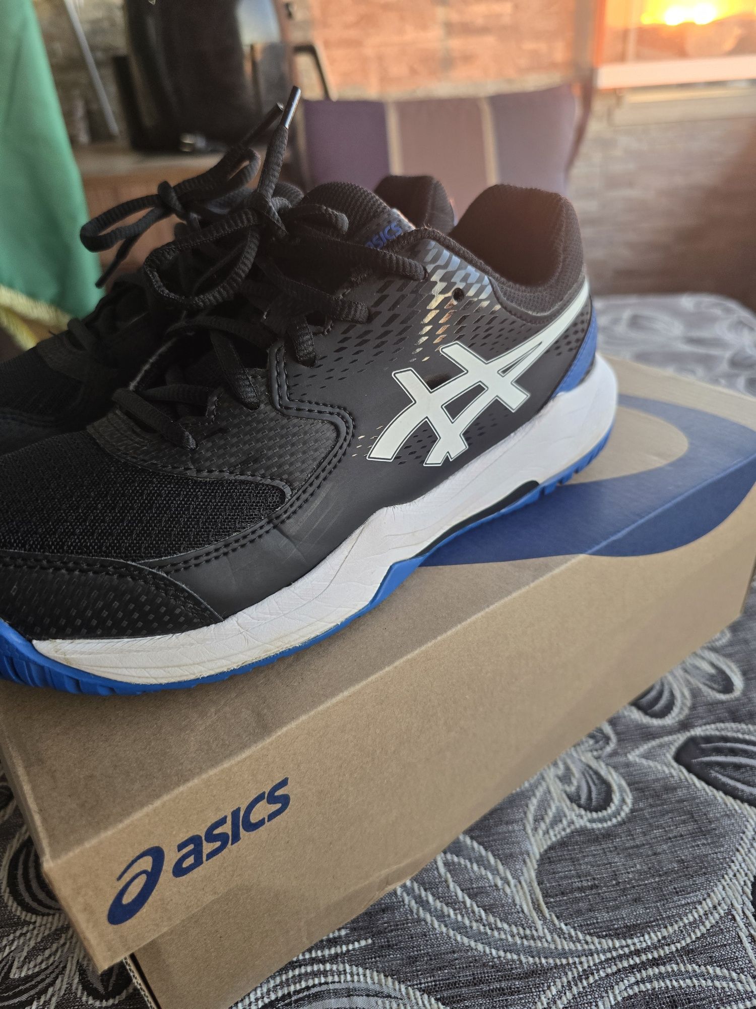 Маратонки за тенис Asics Delicate 8