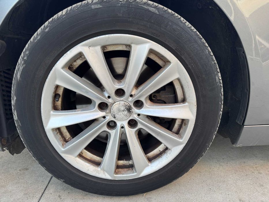 Dezmembrez BMW seria 5 F10 520d NFL 184cp N47N an 2010