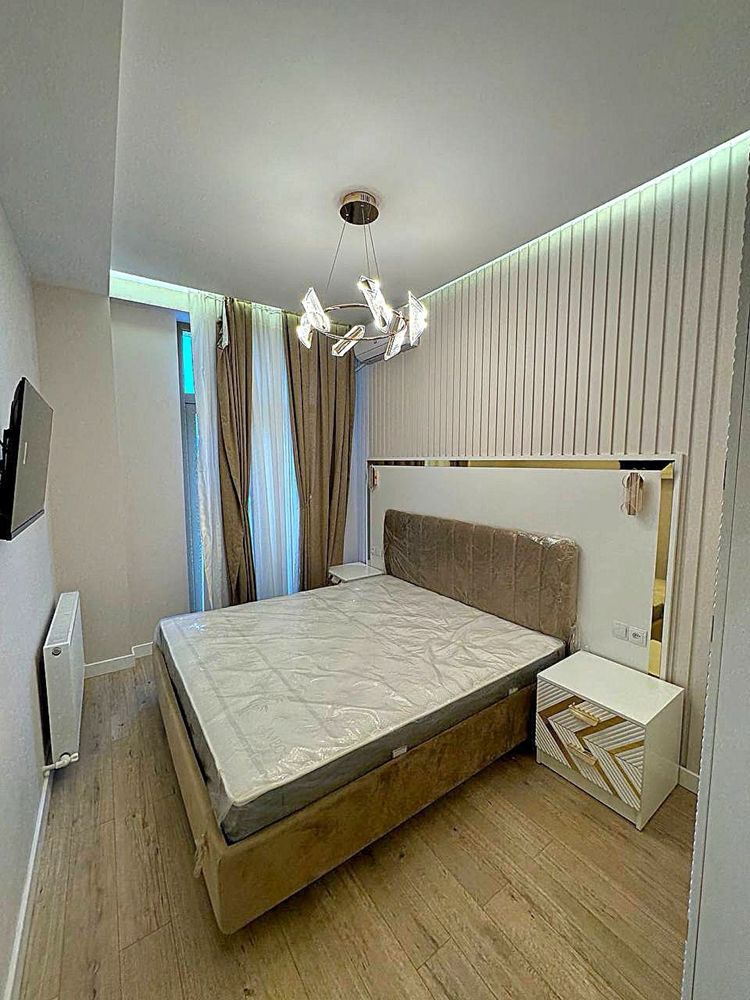 Продается 4х комнатная квартира,новомосковская 15 гор.больница