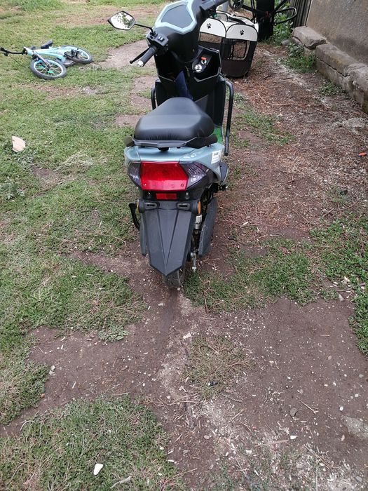Vănd scuter electric cu acte