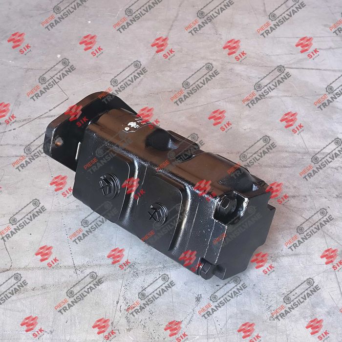 Pompa hidraulica JCB 3CX 4CX Cod Material 70/29120007 Nou, Pe Stoc