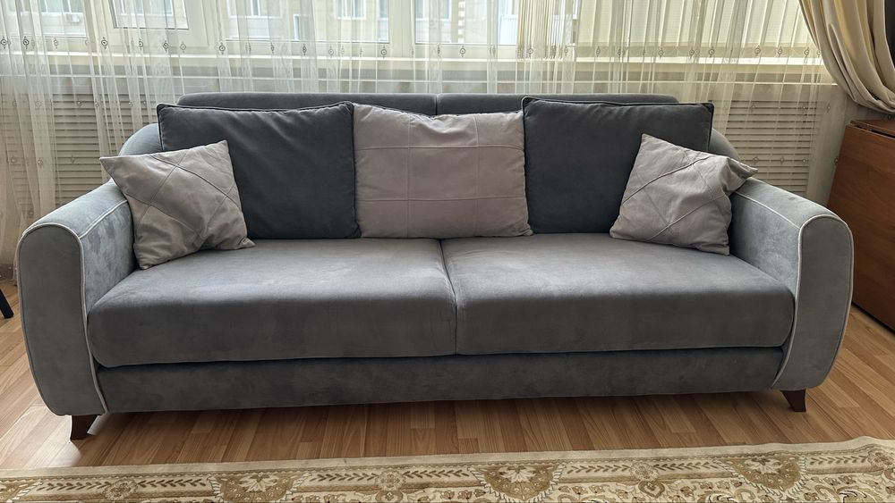 Очень удобный диван