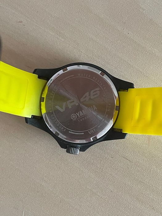 Часовник Yamaha  VR/46