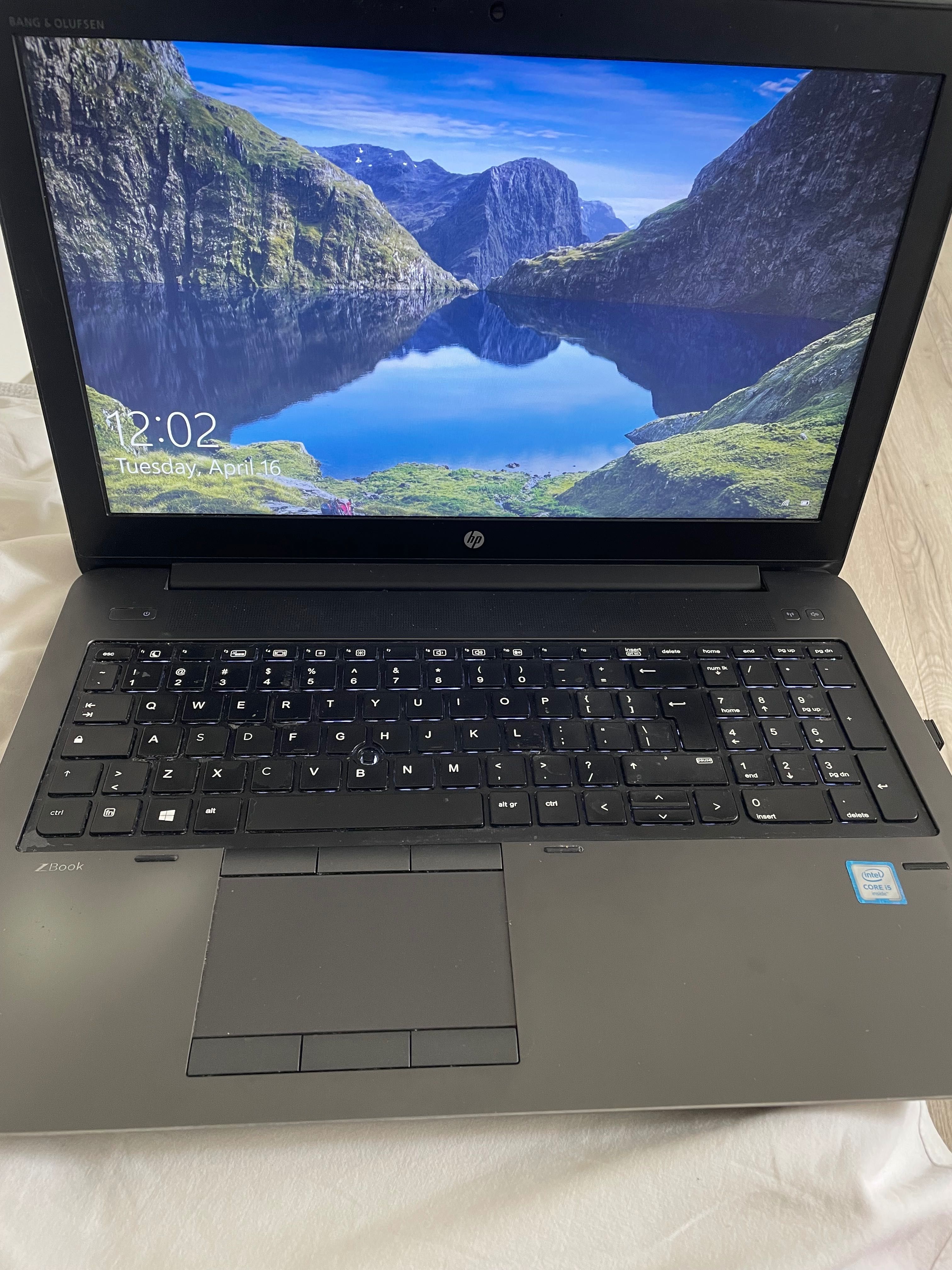 Laptop HP ZBook 15 G3 i5-6440, 16 GB DDR 4, Nvidia Qoadro M1000M