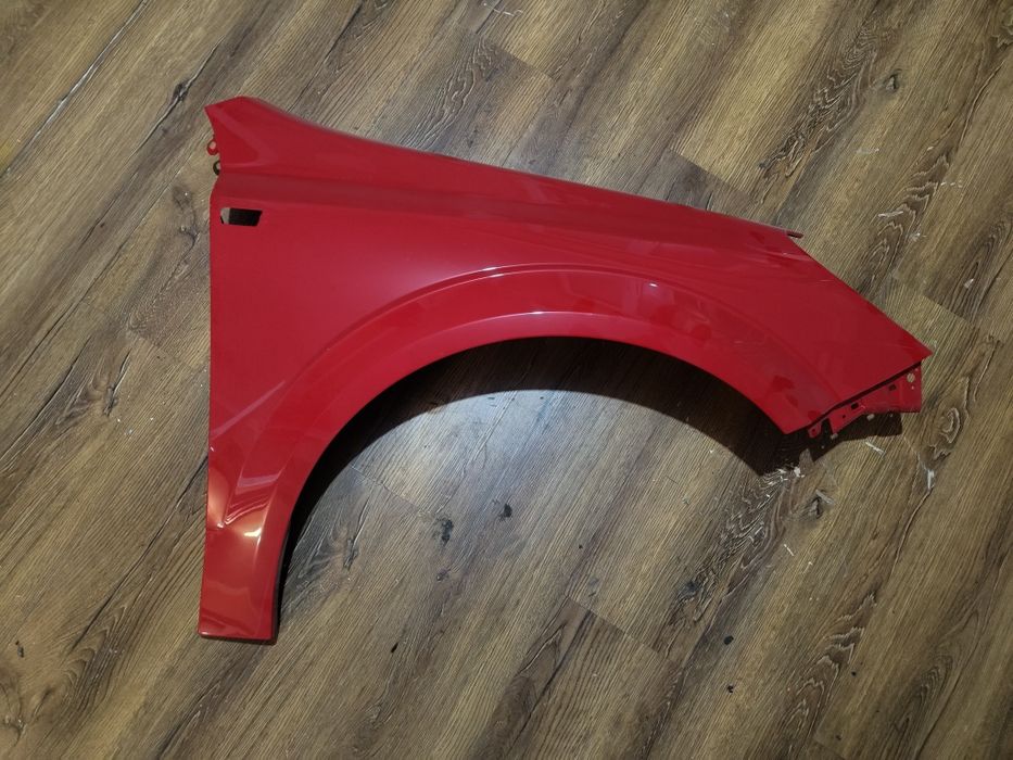 Vand aripa dreapta fata Opel astra H rosu
