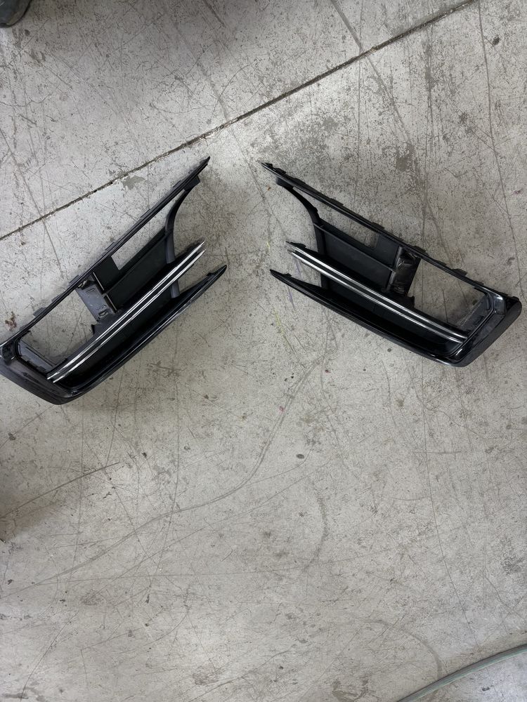 Решетки халогени за audi a8 d5 4N0807680