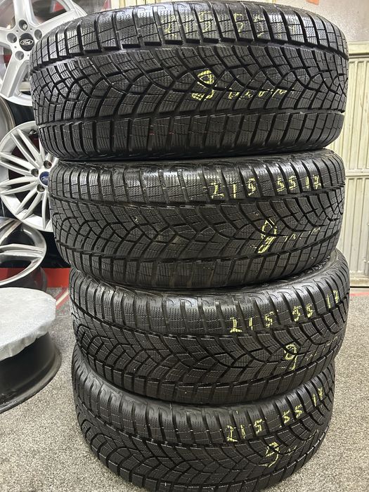 215/55/17 Goodyear Ultra Grip Performance Gen 1 Зимни 4 броя 9 мм