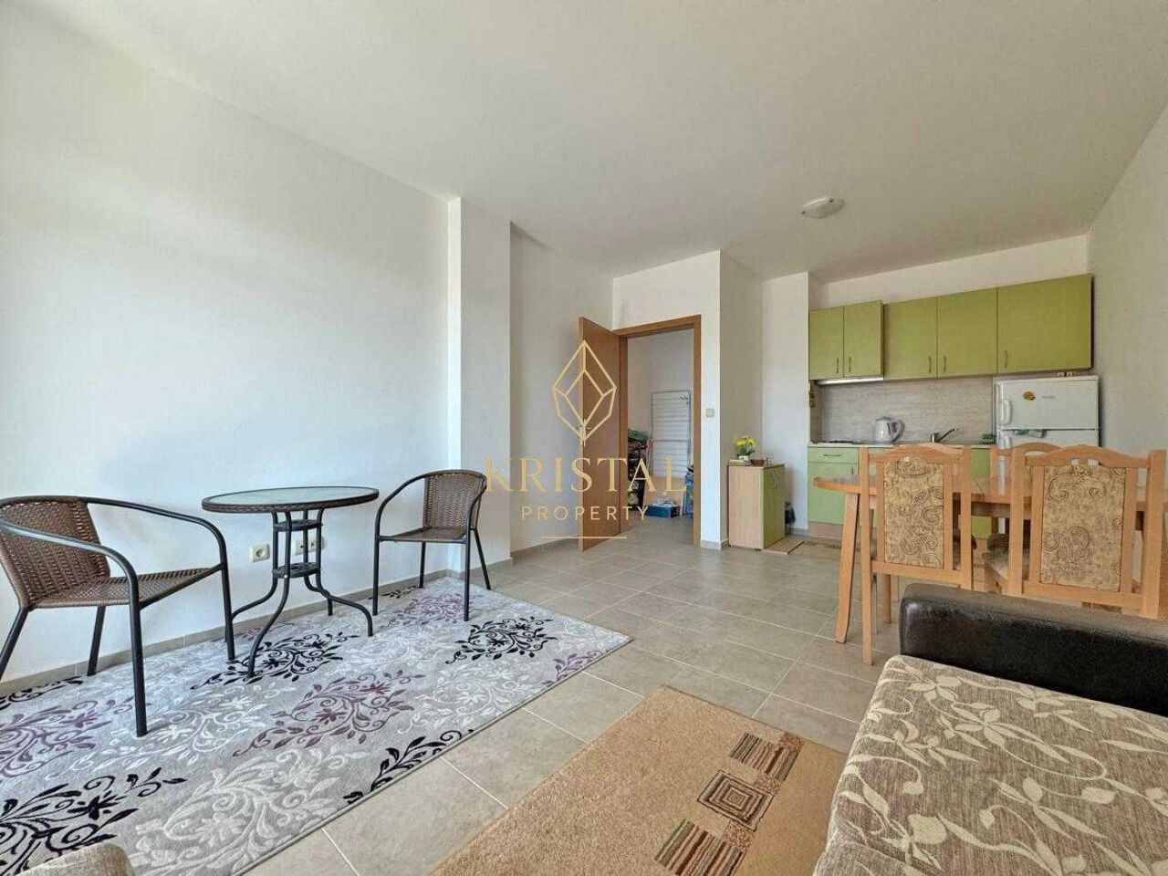 Продава се Двустаен апартамент в к.к. Слънчев бряг - 66 кв.м за 1114 €/кв.м - Снимка #1