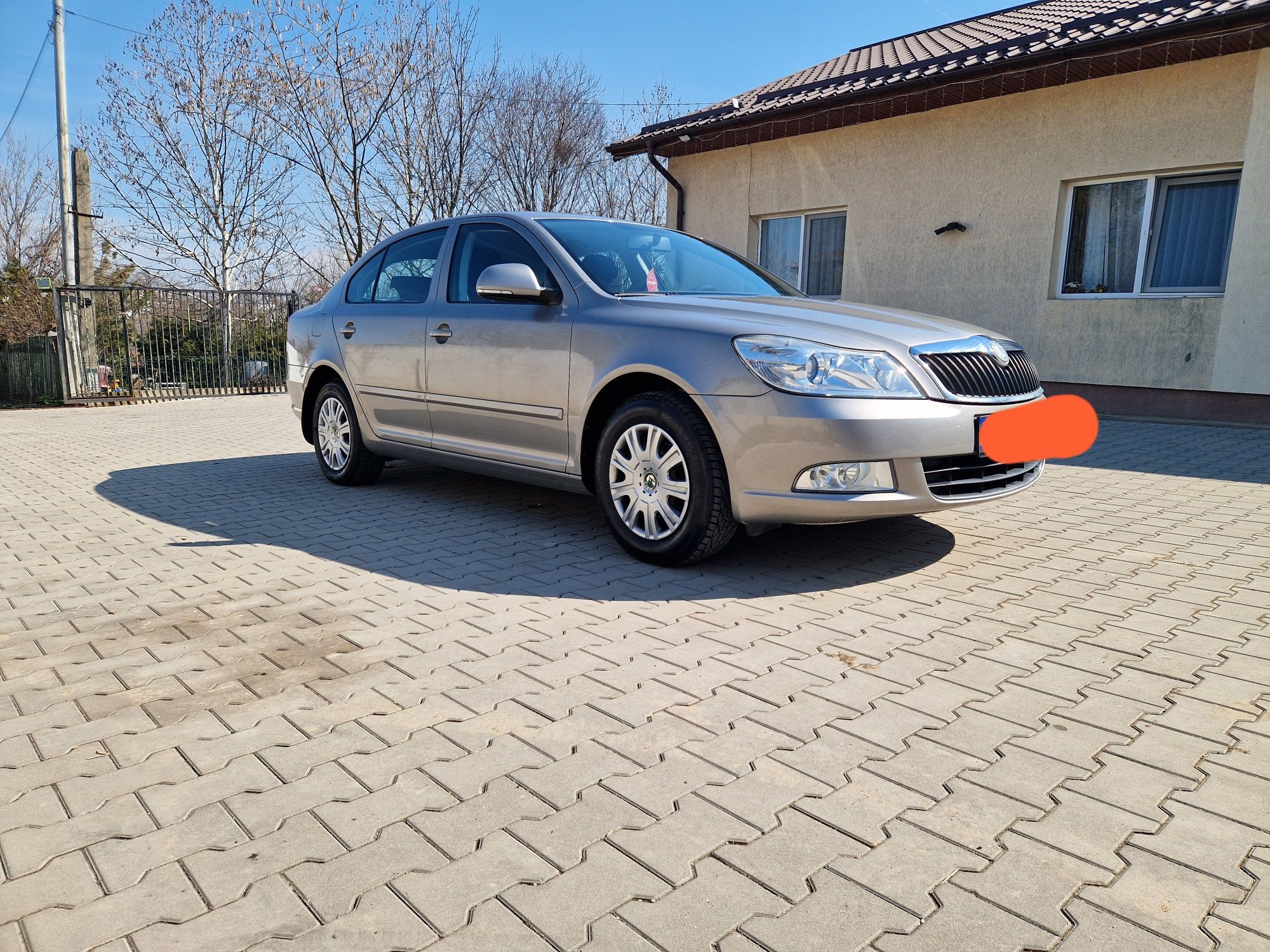 Vând Skoda Octavia