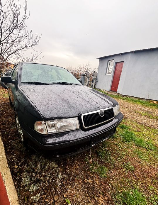 Skoda octavia 1.6 benzina
