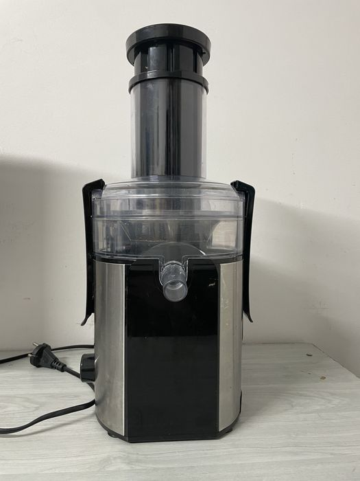 Storcator de fructe si legume Heinner HJE-1000IX