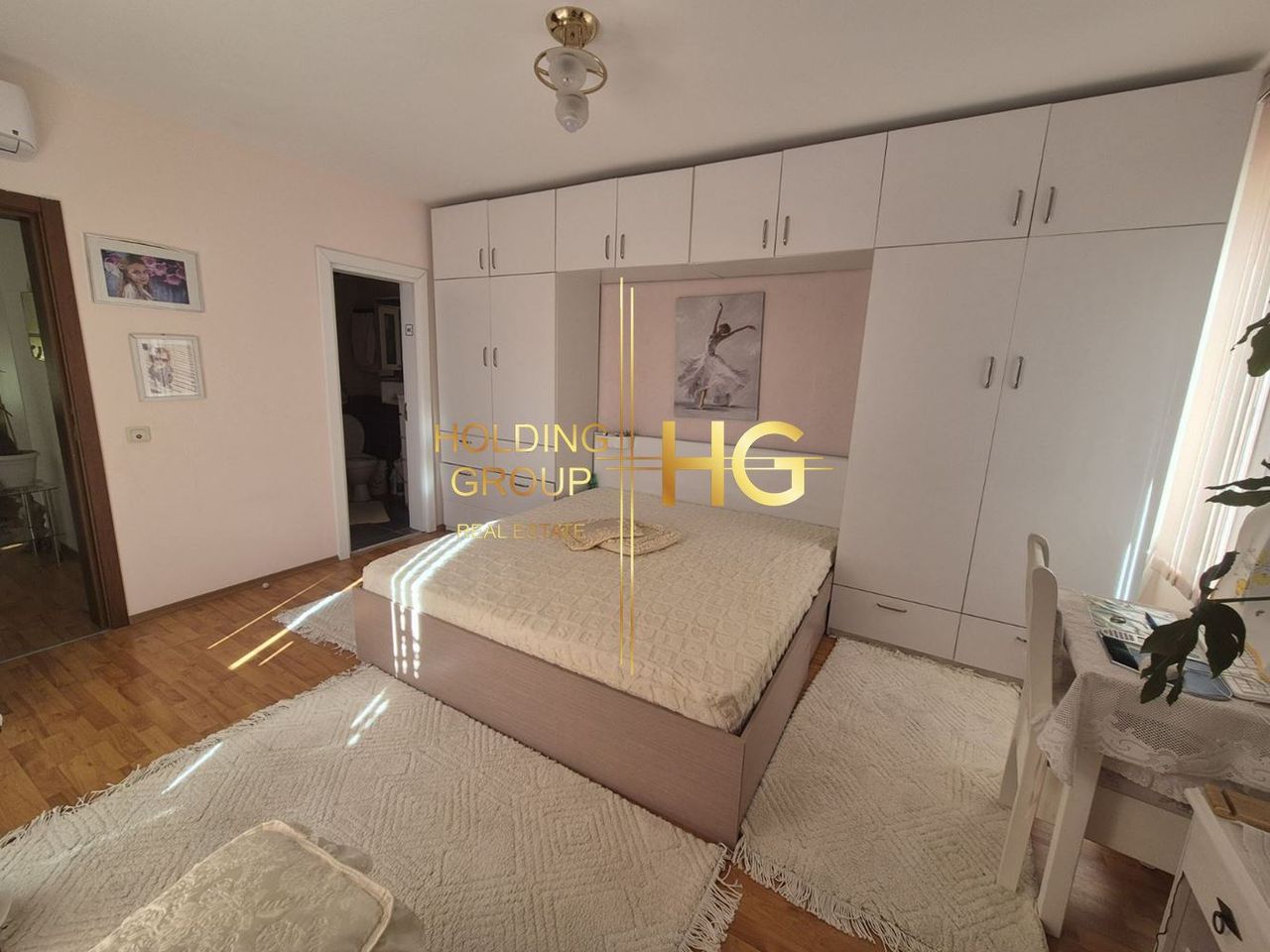 Продава се Тристаен апартамент в к.к. Св.Св. Константин и Елена - 100 кв.м за 2200 €/кв.м - Снимка #6