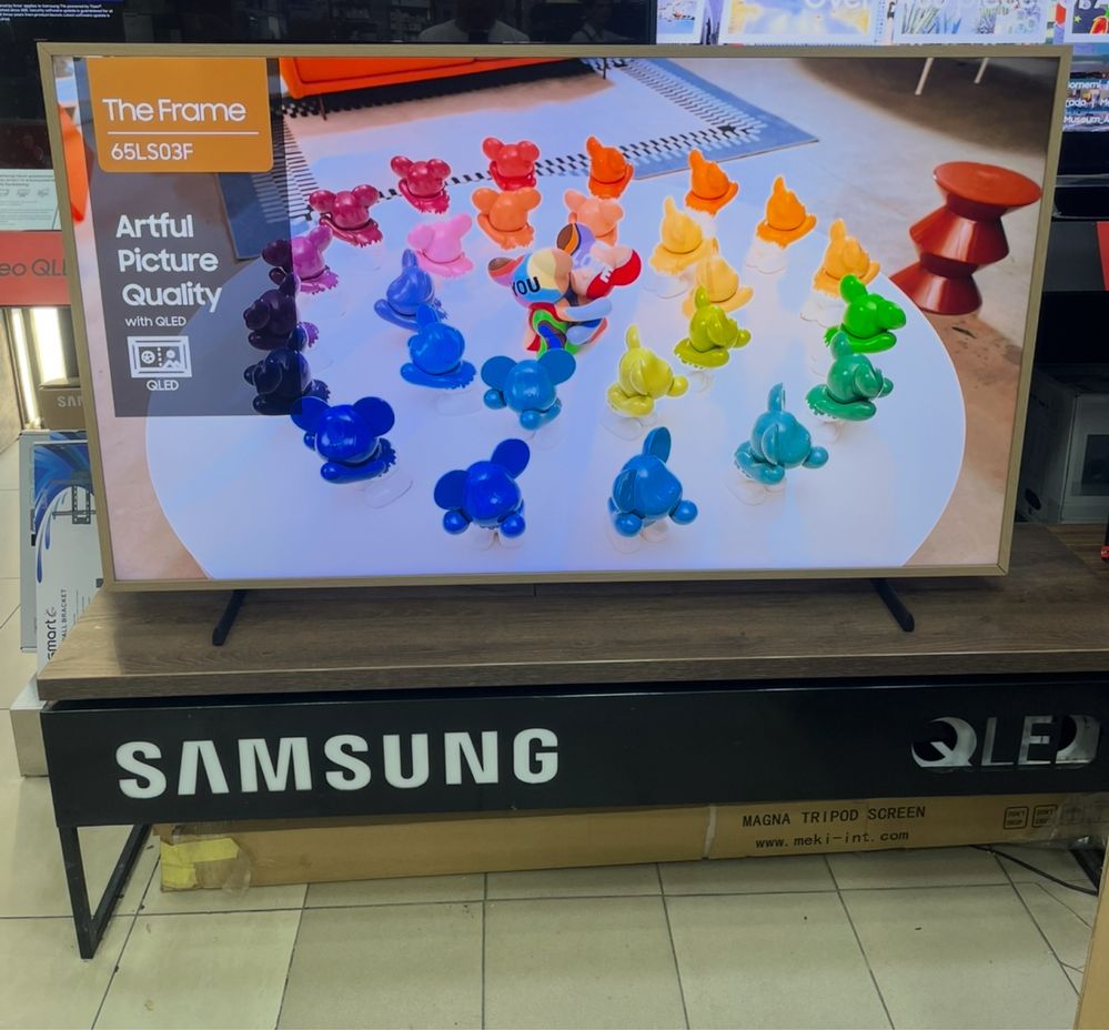 Telvizr Samsung 65 The Frame Nwe 2025  .   Для дома.