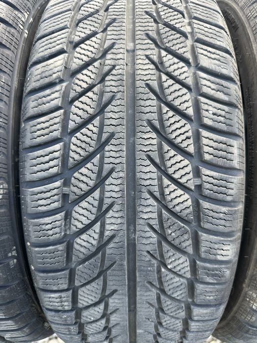 Anvelope iarna 205 45 17