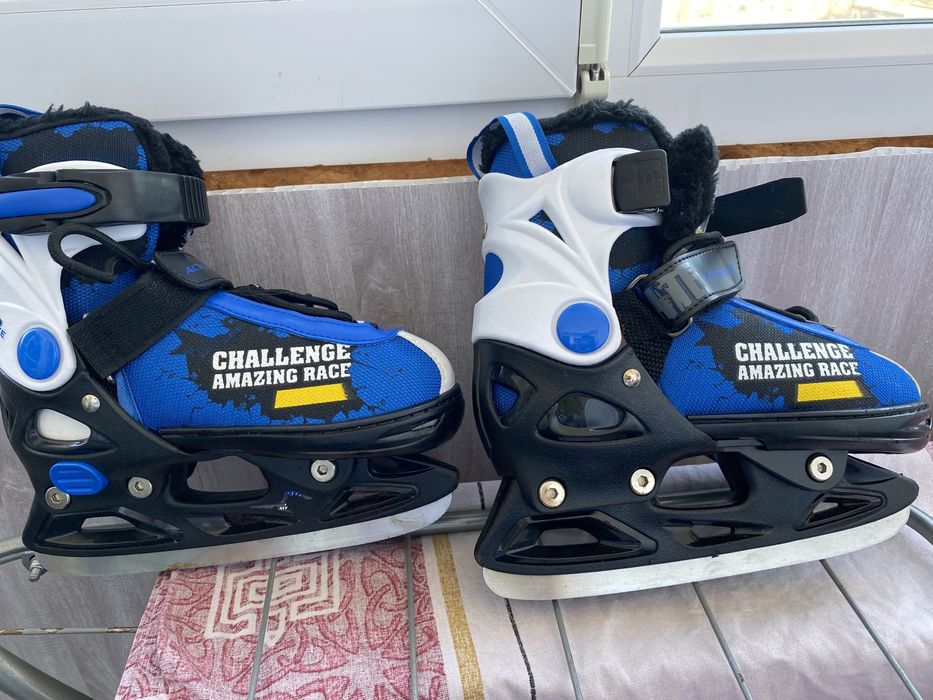 Коньки для мальчика состояние б/у