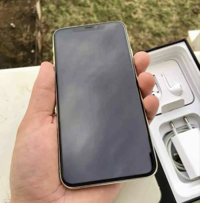 Vând Iphone 11 Pro Max