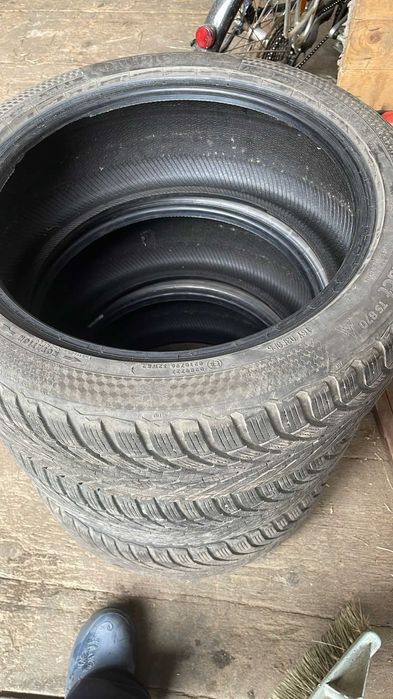 Vand cauciucuri de iarna Continental Winter Contact 225/45/R17