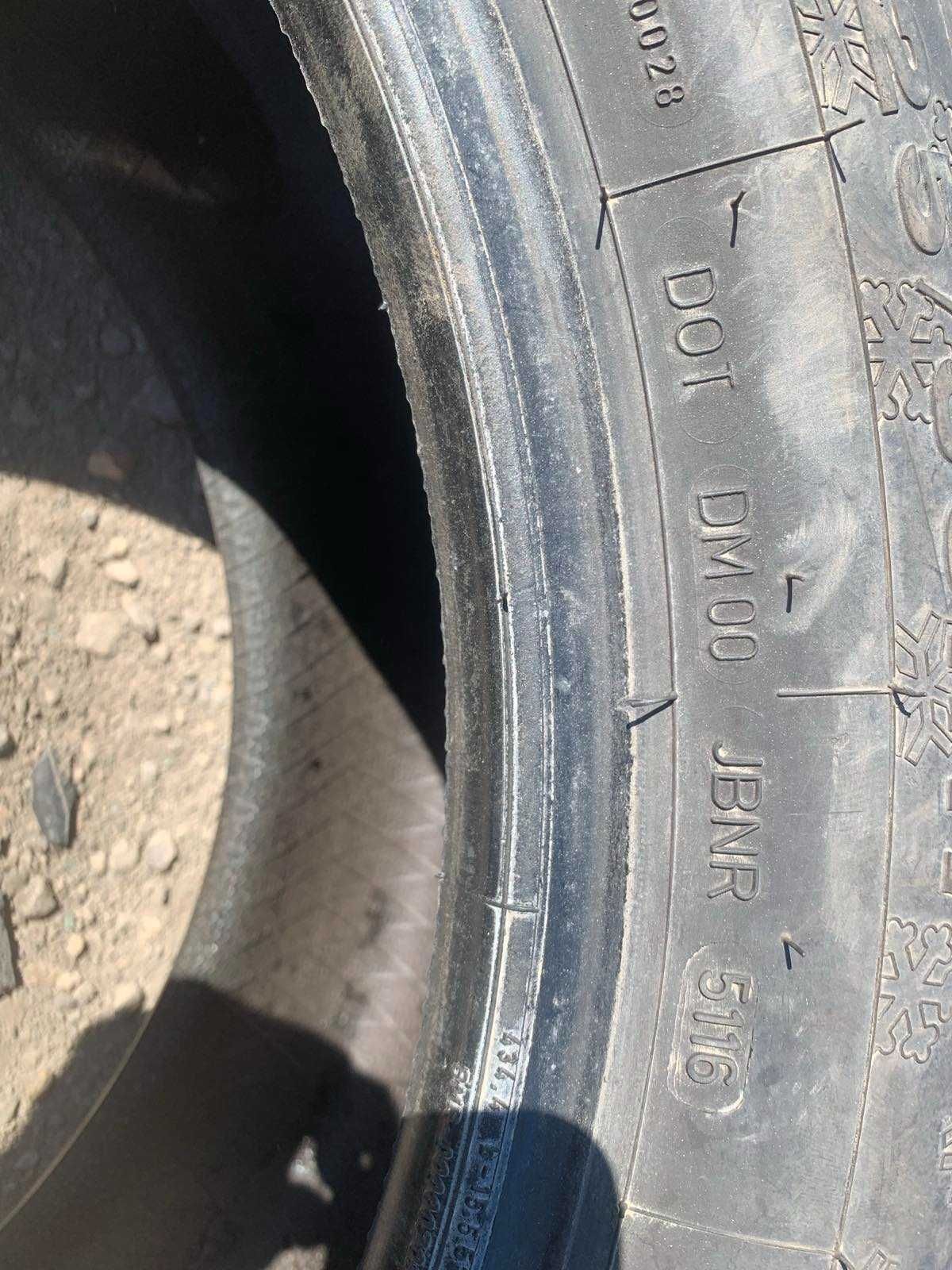 4 броя зимни гуми Dunlop 225/55 R17 Dot 5116 ном 47