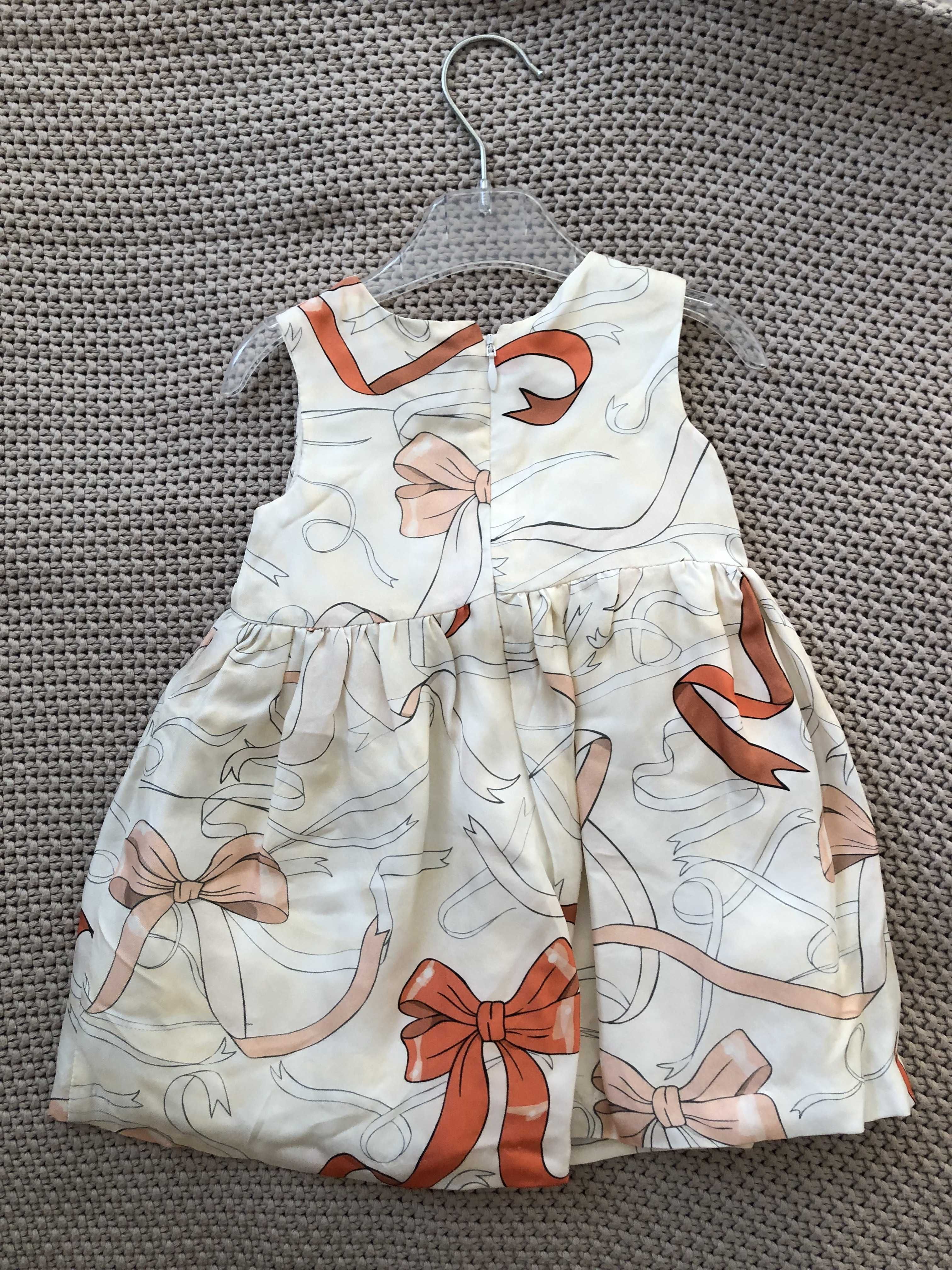 Бебешки рокли за специални поводи Hucklebones London - нови, премиум