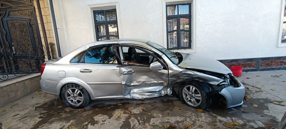 Avareniy Gentra sotiladi