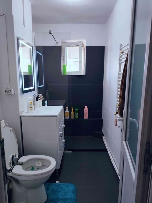 De vânzare Apartament 3 camere