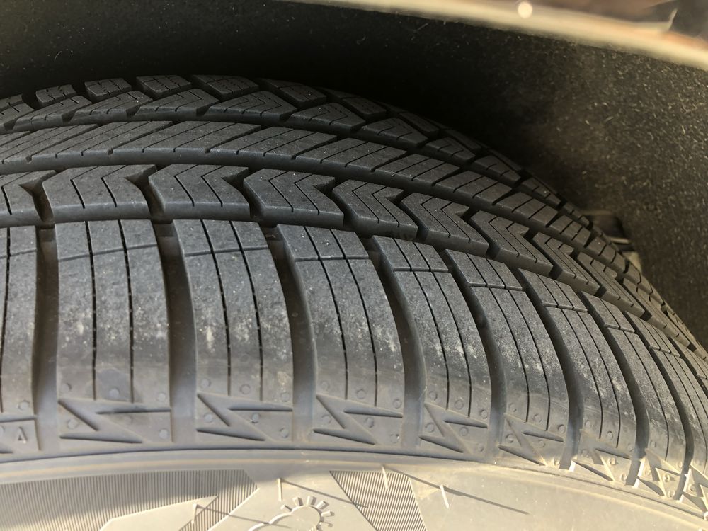 Vand Audi Q7 2012
