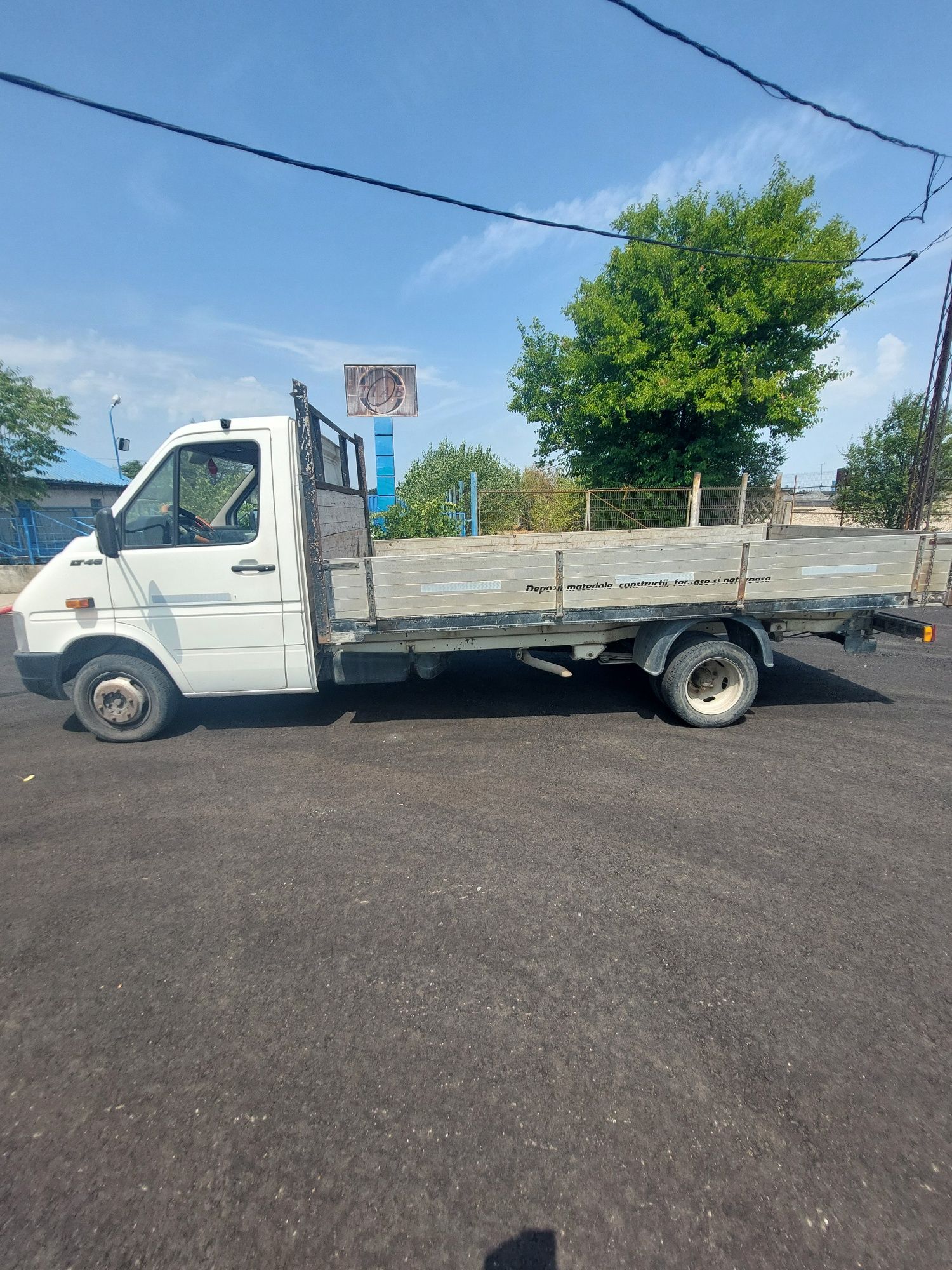 Vând Volkswagen LT46 detarat la 3,5t