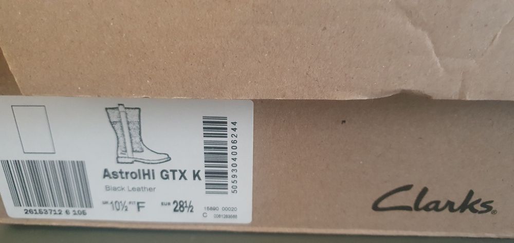 Кожени ботуши Clarks