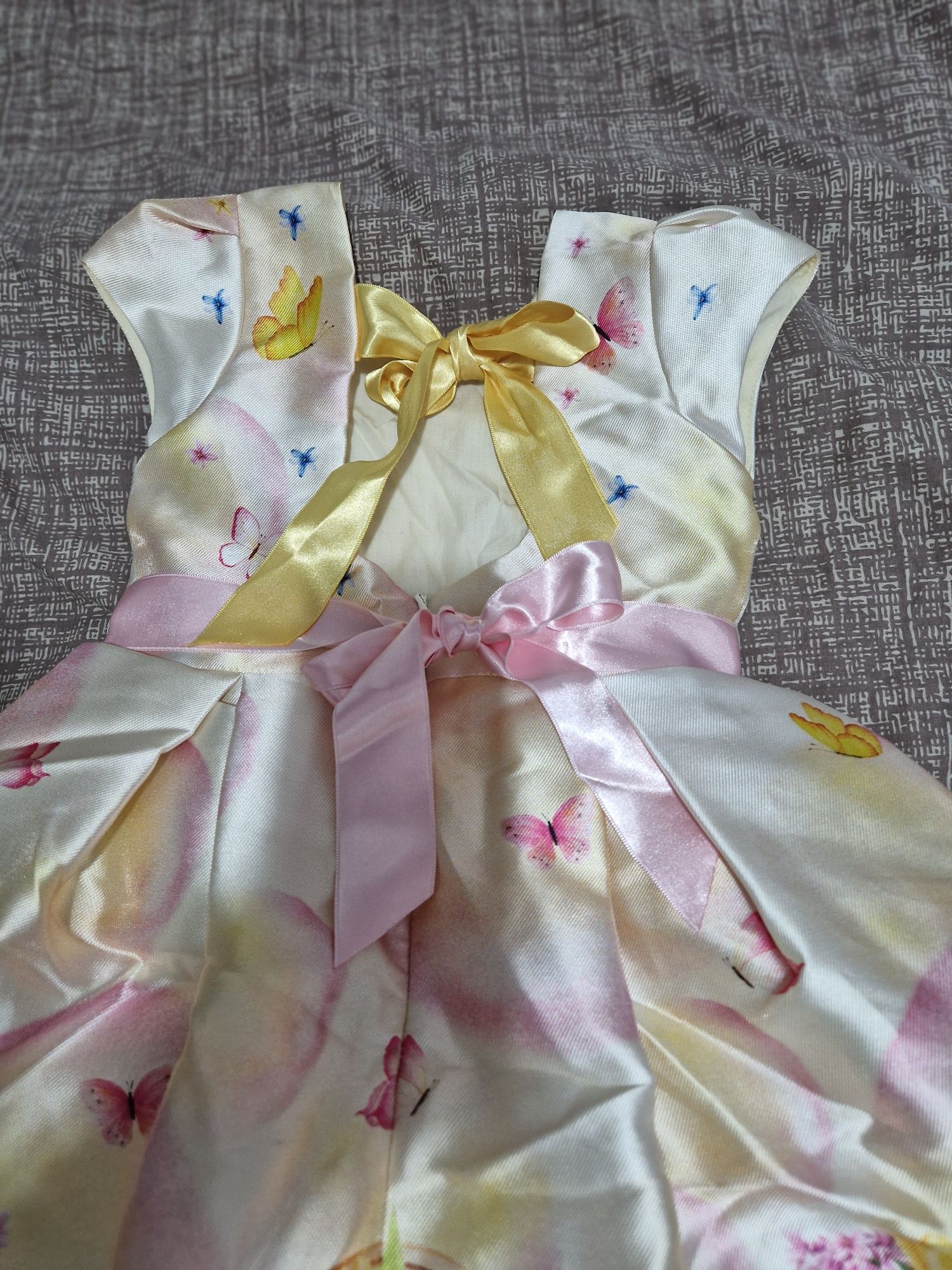 Детска рокля Petite Fleur 6-7г