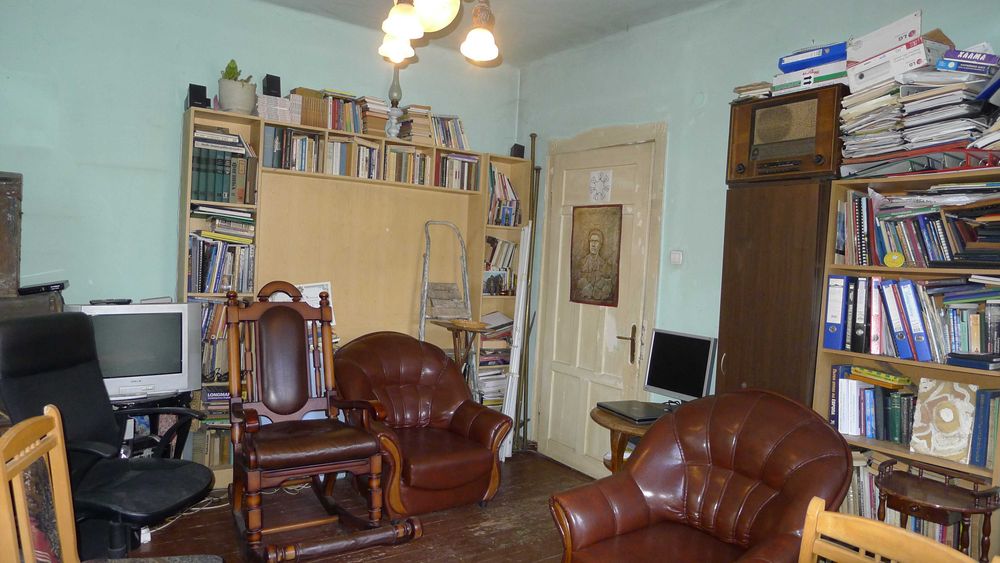 Продава се Двустаен апартамент в София, Център - 65 кв.м за 1847 €/кв.м - Снимка #2