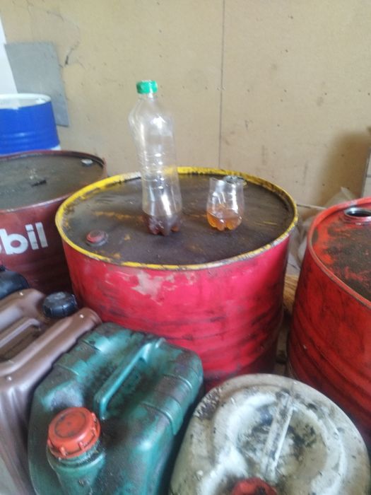 Атрабока мой Олмиз Станокдан чиққан мойларни оламиз Келишилган Нархлар