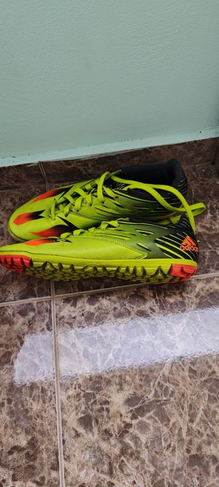 Футболни обувки 42 номер стоножки Nike и Adidas