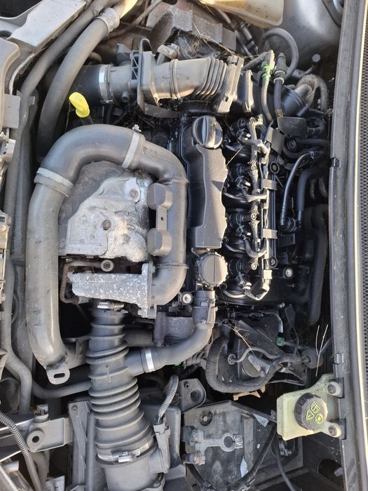 Elemente Caroserie Ford focus 2 Sedan 1.6Tdci An 2007