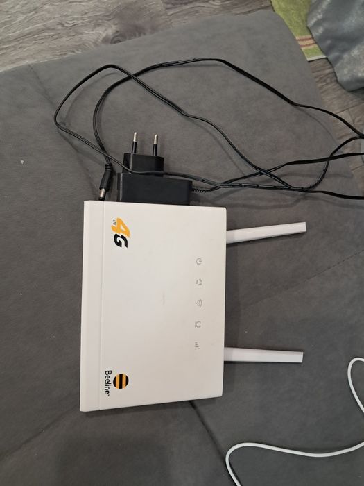 Продам роутер билаин срочноо