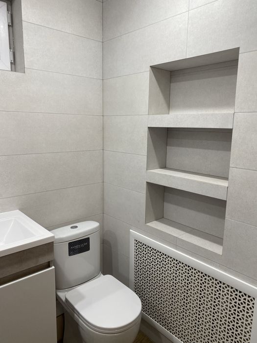 Плиточник. Ванная-туалетная комнаты под ключ