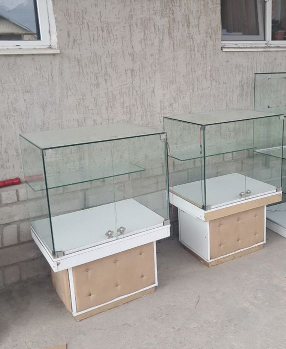 Продам ветрины 50000тг