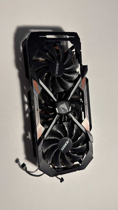 Gigabyte NVIDIA GeForce GTX 1080Ti (само охлаждане)