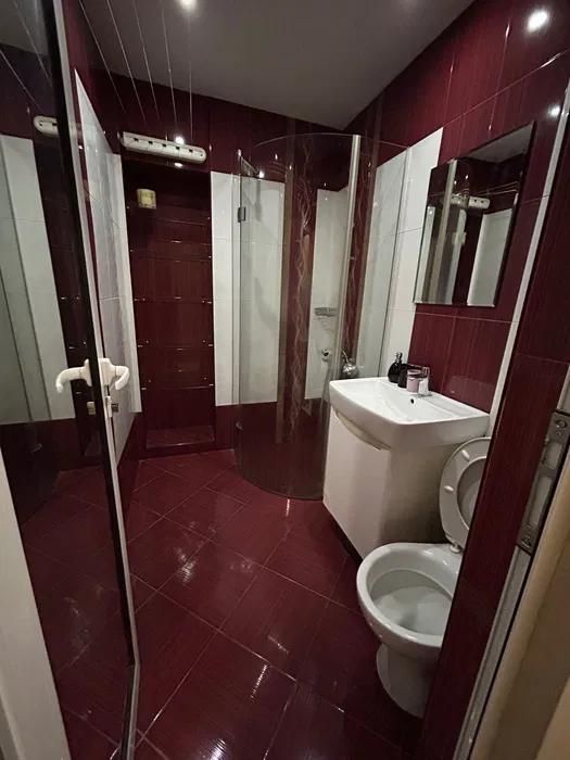 Дава се под наем Тристаен апартамент в София, Красно село - 76 кв.м за 649 € - Снимка #3