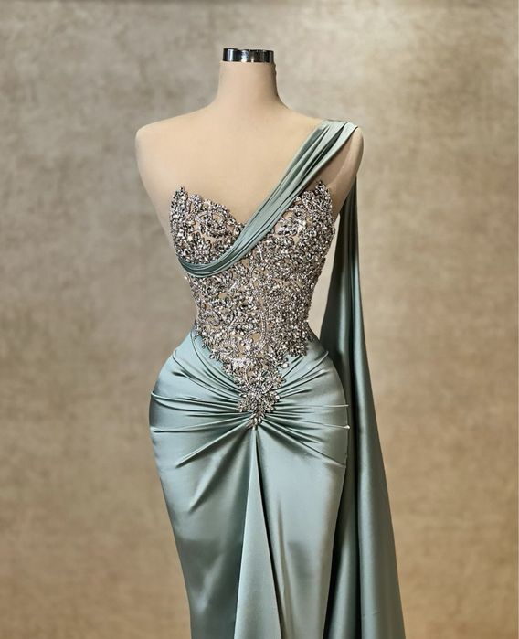 Rochie de ocazie cu cristale