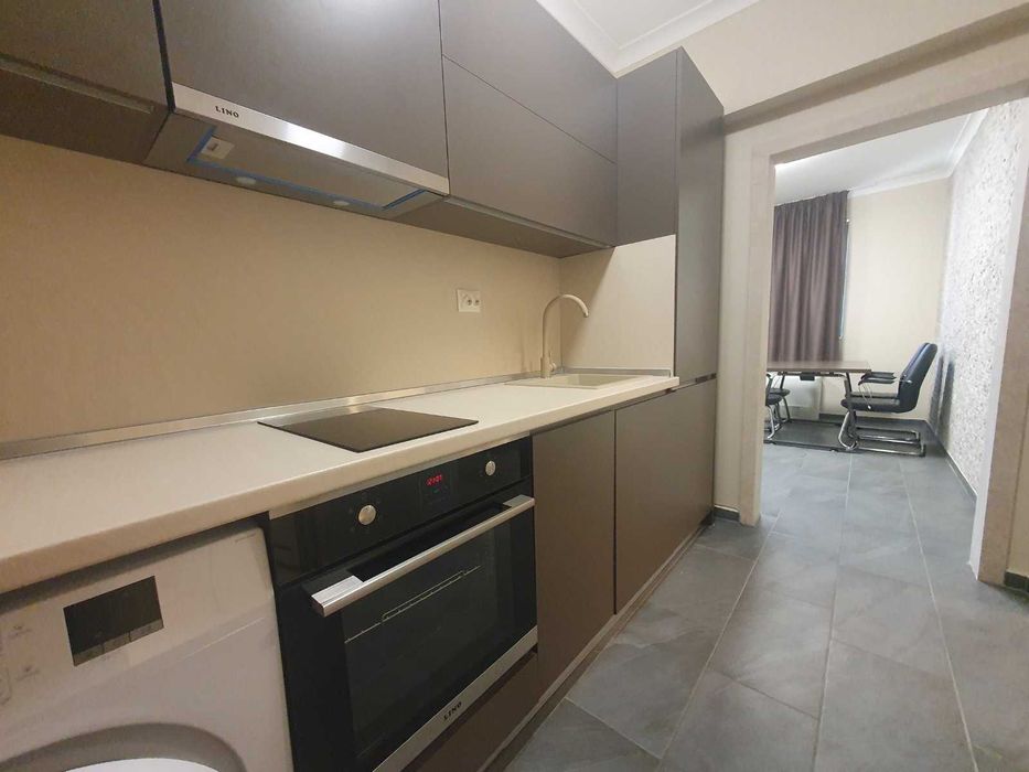 Дава се под наем Двустаен апартамент в Бургас, Изгрев - 55 кв.м за 600 € - Снимка #2